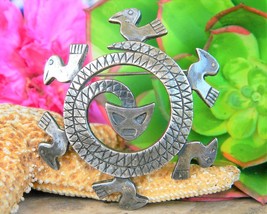Vintage Coro Coiled Snake Serpent Birds Aztec Circle Brooch Pin Silver - £27.48 GBP