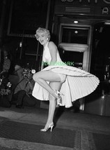 Infamous Shot Of Marilyn Monroe In Action On A Movie Set Publicity Photo 8x10 - £7.88 GBP