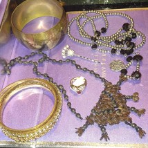 Gorgeous 10 piece vintage jewelry lot - £34.69 GBP