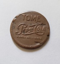 Tome Pepsi Cola Utilicese Unicamente En Vendedoras Bronze Token - £7.77 GBP