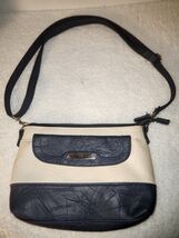 Stone Mountain White And Blue Leather Purse - $15.84