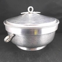Vintage Hammered Aluminum Covered Serving Dish Insulated Warmer Italy IC-2 - £9.49 GBP