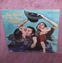 lp vinyl album  the mamas &amp; the papas - £6.64 GBP