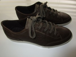 ECCO Side Perforated Grain Leather Men Comfort Sneaker Brown 8M (10” feet) U110 - £48.22 GBP