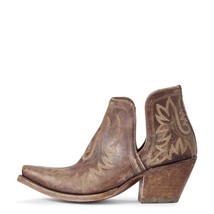 Ariat women’s dixon western boots in Naturally Distressed Brown - $136.00