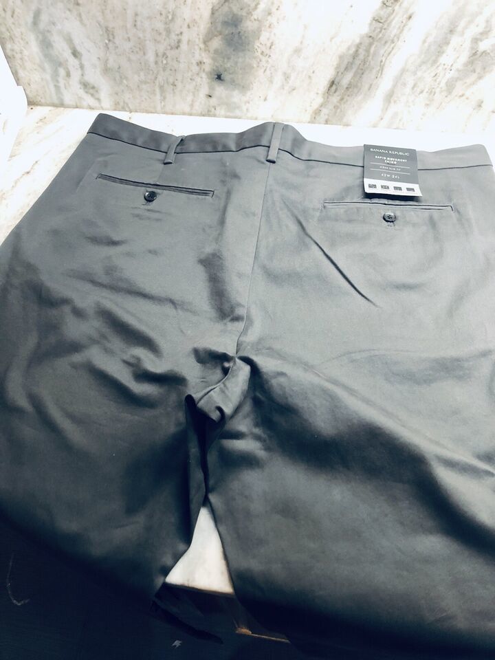 Banana Republic Rapid Movement Chino Aiden Slim Fit. 42 W X 34 L-New-SHIP N 24HR