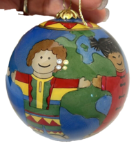 VTG Children of the World Pier 1 Li Bien Glass Christmas Ornament Reverse Paint - £11.46 GBP