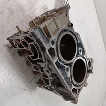 Driver Left Side Engine Cylinder Bare Block 2.5L Fits 17-18 Subaru Forester - $324.94