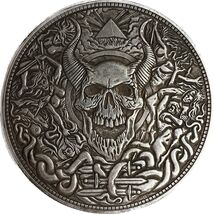 Medaglia fantasia teschio mistico - dollaro gotico - $18.55 CAD