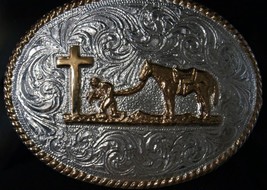 Crumrine Western Buckle Oval Praying Cowboy at Cross Silver &amp; Gold Tone ... - £43.96 GBP