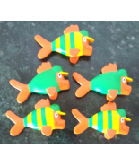 John Deere Fishing Pole Toy Game REPLACEMENT Fish Lot of 5 Green Yellow ... - $169.42 MXN