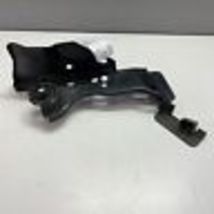 2008 INFINITI G35 SEDAN REAR RIGHT QUARTER PANEL LOWER BRACKET DEFLECTOR C664 image 11