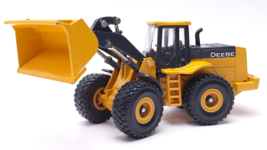 ERTL John Deere Articulating Front End Loader w/ Rubber Wheels Diecast M... - $21.42