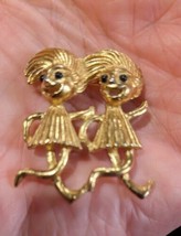 Vintage Gemini Twins goldtone zodiac pin - £12.04 GBP