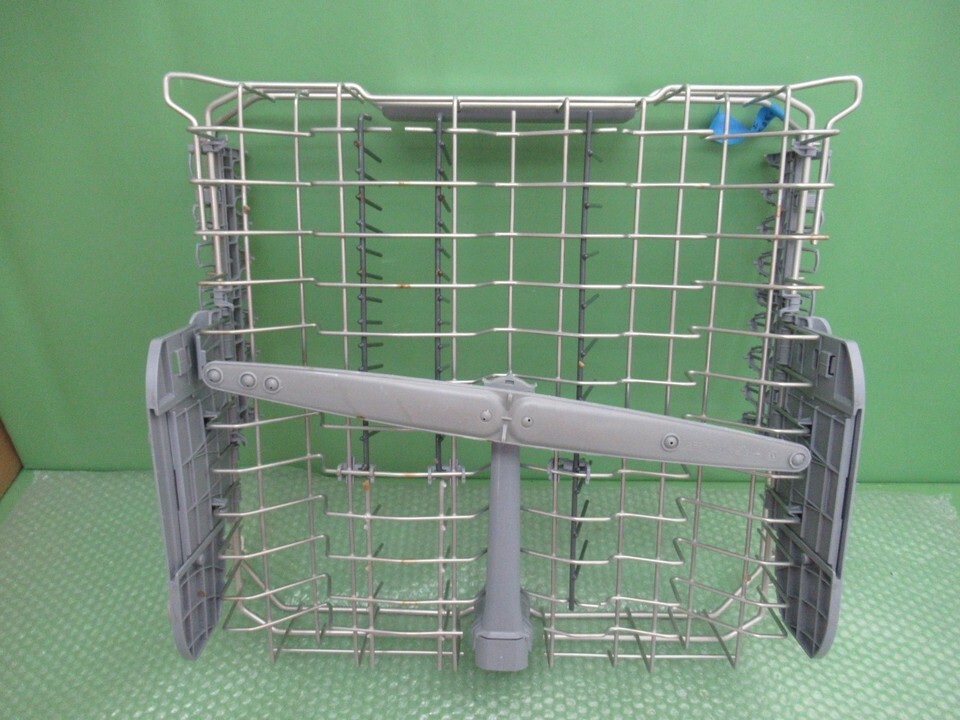 038567 Hestan Dishwasher Gr Upper Basket Silver Item image 4