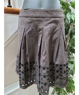 BCBGMAXAZRIA Women&#39;s Brown &amp; Black Polyester Pleated Short Striped Skirt... - $38.42 CAD