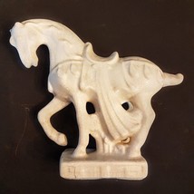 Large White Horse Figurine Farmhouse Decor VTG Crazed Ceramic Stallion 9&quot; Statue - £47.30 GBP