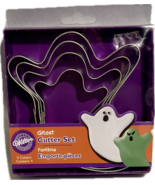 Vintage Halloween Ghost Cookie Cutters Wilton Set of 4 - $14.89