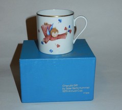 Schmid 1979 Annual Cup Cherub&#39;s Gift by Sister Berta Hummel w/Box - £9.37 GBP