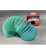 Vintage Slinky Plastic Spring Just Play Box Novelty Authentic Accordion ... - $784.32 MXN