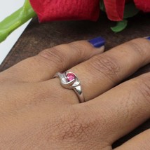 Lovely Heart Shape Indian 925 Solid Silver Ring Pink CZ Studded Platinum Finish - £12.82 GBP