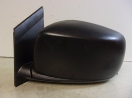 2008 2009 2010 Chrysler Town &amp; Country Driver LH Manual Door Mirror OEM - $44.10