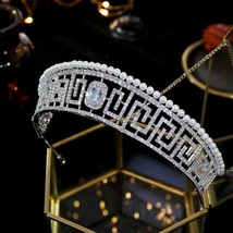 Luxury CZ  Tiaras and Crowns European Royal Princess Crown  Pearl Headdress Wedd - £111.67 GBP