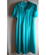 Vintage Vanity Fair Green Nylon Lingerie Robe Size M Floral Collar - $736.77 MXN
