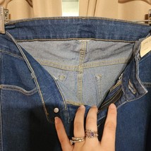 Clever Care Women Blue Jeans 30 x 32 - $12.95