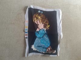 Cute vintage tapestry, Girl praying before sleeping, hand embroidered fi... - $25.00