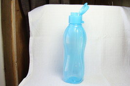 Tupperware Bottles (New) Medium Eco Water Bottle Peacock 25 Oz - £11.50 GBP