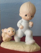 God Speed E-3112 Precious Moments Figurines Boy Running with Puppy Figurine - £11.95 GBP