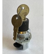 C 300 Douwe Egberts Folgers Liquid Coffee Machine Parts Door Lock Keys - $19.47 CAD