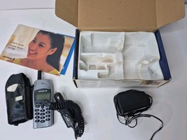 Ericsson R278 Mobile Phone Cingular With Charger &amp; Box Powers On Bad Bat... - $294.07 MXN