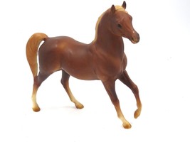Vintage Breyer Moldings Horse Figurine Chestnut Classic Arabian USA 8&quot; - $9.85