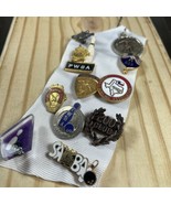 Women’s Bowling Association Bowling lapel pins 1970s  - €9,95 EUR