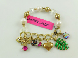 BETSEY JOHNSON Gold tone Faux PEARL CHARM BRACELET - 7 inches - NWT - FR... - $39.95