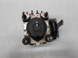 2008 Toyota Corolla Matrix ABS Module 89541-01060 - $1,860.16 MXN