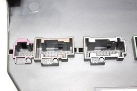 10-16 MERCEDES-BENZ E350 Front SAM Relay Fuse Box Module F538 image 8