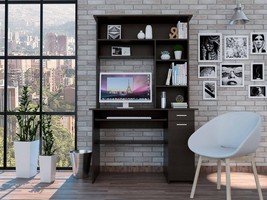 43" Black Computer Desk With Hutch - $13,787.12 MXN