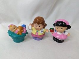 Fisher Price Little People Mom Baby Sonya Lot 2001 - £8.75 GBP