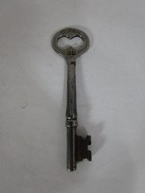 Vintage Corbin Skeleton Key M8 - £9.28 GBP