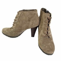 White Mountain Sugar Babe Ankle Boots Size 9.5 Suede Lace Up Heeled Tan Shoe - £11.99 GBP