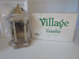 DEPT 56 52652 VILLAGE GAZEBO VILLAGE ACCESSORY MINT IN BOX - $8.79