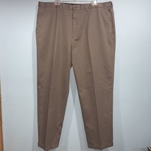 NWT Haggar Mens Classic Fit Khaki Pants Sz 42X30 Comfort Waistband 100% Cotton - £26.89 GBP