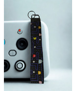 Pacman Key Chain, Arcade Theme Key Chain, 80s Era Gamer Key Chain  - $16.39 CAD