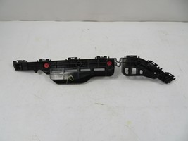 Toyota Highlander Bracket, Bumper Mount, Rear Right OEM 52155-0E070 - $40.64 CAD