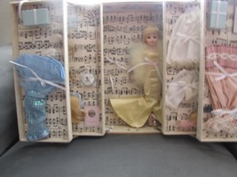 Madame Alexander 10&quot; UFDC Convention Detroit Michigan 2007 Doll Trunk - £159.49 GBP