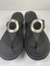 Crocs Women’s 10 Sanrah Embellished Circle Wedge Heel Flip Flop Sandal Black See - £18.63 GBP