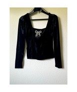 Rachel Zoe Velvet Crop Top M NWT | Black Long Sleeve Rhinestone Bow Detail - $1,004.40 MXN
